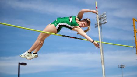 NOTES: UND Travels to Minnesota & Ohio for Three Meets