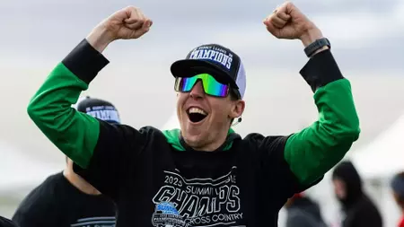 Scott named Summit League Women\'s Cross Country Coach of the Year