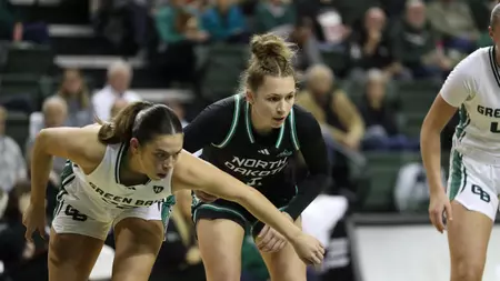 Phoenix Defeat Fighting Hawks in Tuesday Night Contest