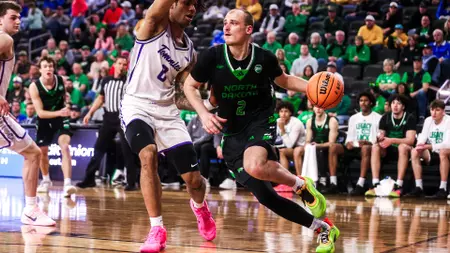 NOTES: Hawks Set for Title Game Against Bison