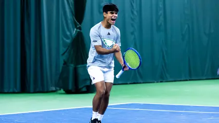 Fighting Hawks Sweep Saturday Doubleheader