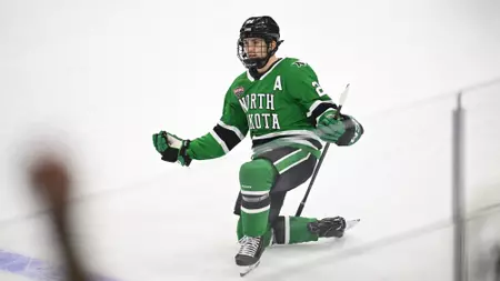 Ben Strinden nabs NCHC Forward of the Week honors for second time