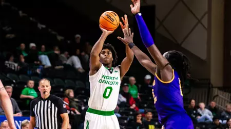 NOTES: North Dakota Hosts Winthrop on Thursday Night