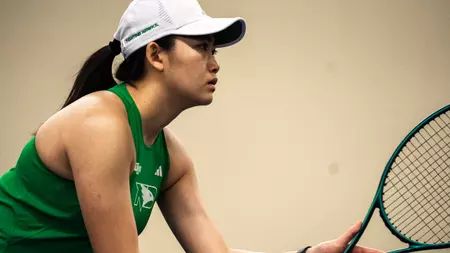 UND Women Sweep RiverHawks, 7-0