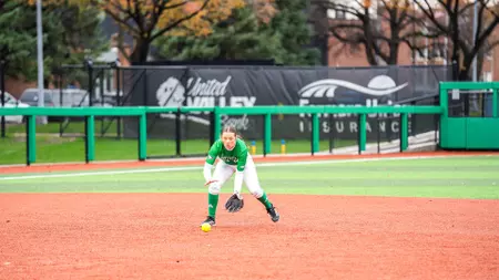 Bethune Hits Grand Slam and Livesay Goes the Distance to Lead UND Past Pacific in 10-1 Victory
