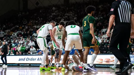 NOTES: Hawks Conclude Regular Season in Fargo Against Bison