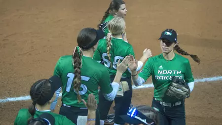 NoDak Splits a Pair of One Run Contests Against Portland State on Friday