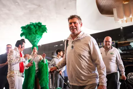 Hawk-ey Talk with Virg Foss: Vegas, Baby