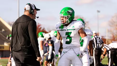No. 13/18 North Dakota defeats Murray State, 35-17