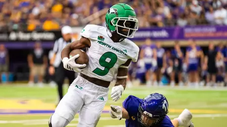 No. 15/14 UND wins inside the UNI-Dome, 35-7