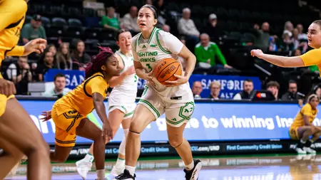 NOTES: Fighting Hawks Ready for Roos Rematch