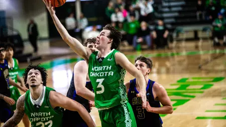 NOTES: North Dakota Travels to Kansas City for Saturday Night Contest