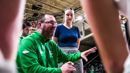 Women’s Basketball Announces Signing of Ciona Wells