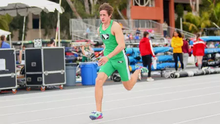 Fighting Hawks add eight top-three finishes at USD Tune-Up