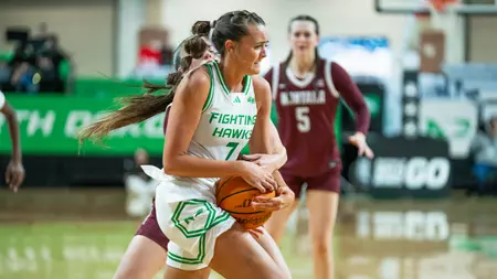 NOTES: Fighting Hawks to Take on Lady Toppers on Sunday