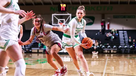North Dakota Takes Down Omaha for First Conference Win