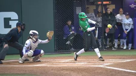 Five-Run Fifth Inning Powers UND Softball past Kansas City on Saturday Afternoon