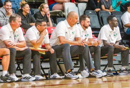 UND Completes Trip to Canada, Featured by Three Exhibition Games and Team Bonding Experience