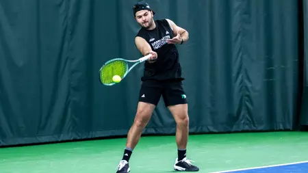 Men’s Tennis Sweeps Marquette in Home Opener