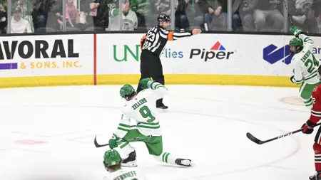 No. 3 NoDak, St. Cloud State skate to 4-4 tie in series opener