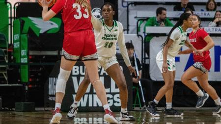 NOTES: Women\'s hoops welcome Eastern Michigan to Betty on Sunday