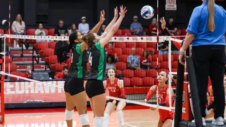 Fighting Hawks Rally to Force Fifth Set Against Seattle U