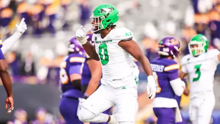 UND’s defense leads team to 31-6 FCS playoff win at No. 13 seed TTU